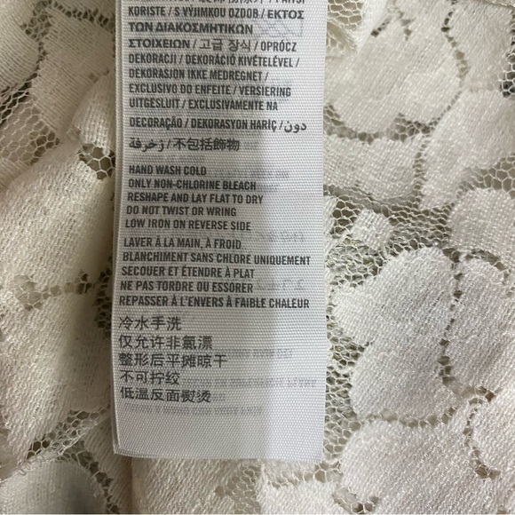 Abercrombie & Fitch 3/4 Sleeve Lace & Gold Knit Top - Picture 7 of 7